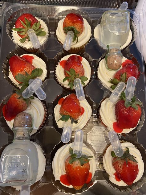 #patron #alcohol #strawberries #cupcakes #buttercream #infused 19th Birthday Cupcakes Ideas, Alcohol Strawberries, Patron Cupcakes, Alcohol Infused Desserts, Patron Alcohol, Strawberry Display, Liquor Infused Cupcakes, Alcohol Cupcakes, Liquor Cupcakes