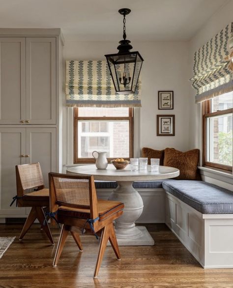 Kitchen Nook With Cabinets, Breakfast Nook Next To Dining Room, Breakfast Nook Cabinets, Dining Cabinet Built In, Kitchen Nook By Window, Four Seasons Dining Room, Built In Eating Nook, Breakfast Nook In Living Room, Breakfast Nook Built In