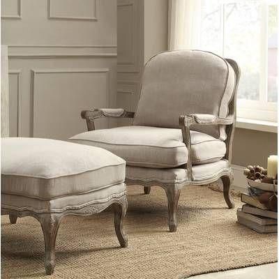 The Louis Chair - An Enduring Classic At Home in a Hamptons or French French Country Armchair, Vineyard Decor, French Accent Chairs, Louis Chairs, Rustic Furniture Diy, Kelly Clarkson Home, Bentwood Chairs, French Chairs, Country Furniture