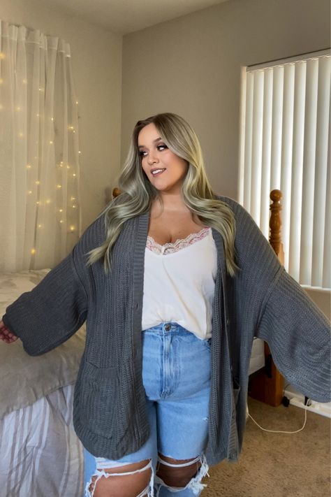 Shop AE Oversized Cardigan and other curated products on LTK, the easiest way to shop everything from your favorite creators. Plus Size Cardigan Outfit, Shorts Fall Outfit, Cardigan Outfit Plus Size, Oversized Cardigan Outfit, Knit Cardigan Outfit, Fall Outfit Casual, Plus Size Cardigan, Cardigan Outfit, Plus Size Cardigans