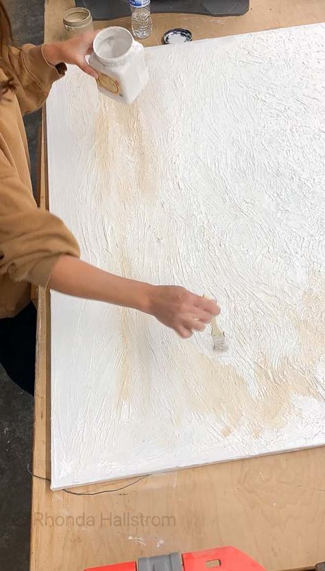 Diy Minimalist Wall Art Plaster, Italian Plaster Art, Diy Plaster Light, White Textured Art Diy, Minimalist Textured Wall Art, Plaster Painting On Canvas Diy, Wall Art With Plaster, Diy Artwork For Bedroom, Plaster Wall Art How To Make