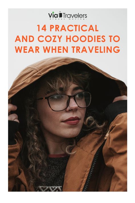 Traveling while cold is never fun! You definitely won’t want to forget any of these hoodies. Don’t search any further because we have compiled a list of the best travel hoodies for all adventurers. Hoodies To Buy, Best Airplane, Travel Hoodie, Best Travel Accessories, Travel Photography Tips, Travel Products, Chic Gifts, Cheap Bags, Travel Stuff