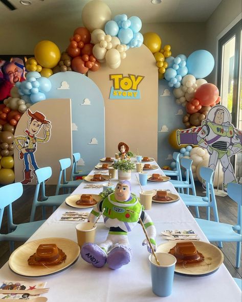 Toy Story Pastel Colors, Toy Story Neutral Party, Toy Story Backdrop Ideas, Woody Party, Woody Birthday, Toy Story Party Decorations, 2nd Birthday Party For Boys, Toy Story Baby, Toy Story Theme