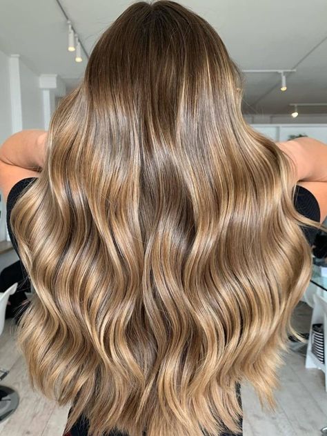 Counting the days until you can see your hairdresser again? Never fear, OLAPLEX will *more* than make up for it, bringing your stylists fave formula's straight to your bathroom ☝⠀ ​⠀ ​📷 @parisrosehairartistry Light Caramel Hair, Balayage Dark Brown, Hair Weft Extensions, Balayage Dark, Light Brunette Hair, Weft Extensions, Hair Color Streaks, Brunette Hair With Highlights, Dirty Blonde Hair