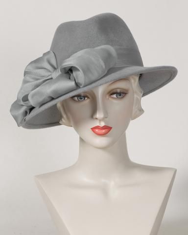 0443DYV Danny, velour finished felt, silver grey Millinery Hats, Silk Organza, Race Day, Hat Fashion, Fascinator, Fall Winter, Felt, Fashion Accessories, Silk