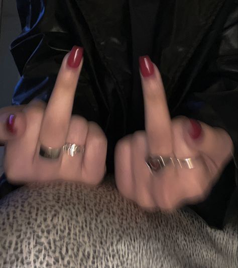 Planets Aesthetic, Rockstar Tattoo, Rockstar Girlfriend Aesthetic, Girlfriend Tattoos, Jules Ambrose, Nails Rings, Girlfriend Aesthetic, Velvet Dolls, Twisted Hate