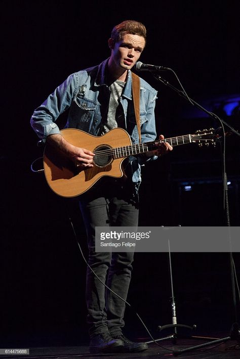 James Tw, Fall Fest, Gents Fashion, One Republic, York City, New York City, Men Casual, Guitar, Resolution