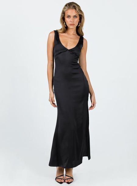 Black Wedding Guest Dresses, Silky Maxi Dress, Stylish Midi Dress, Vegas Dresses, Black Silk Dress, Dress Slim, Black Satin Dress, Midi Dress Black, Cocktail Attire