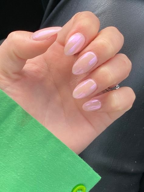 Oval Nails Nude, Crome Nails Almond, Pink Glazed Nails, Donut Glaze Nails, Glazed Nails, Essie Nail Polish Colors, Donut Nails, Nails Essie, Almond Acrylic