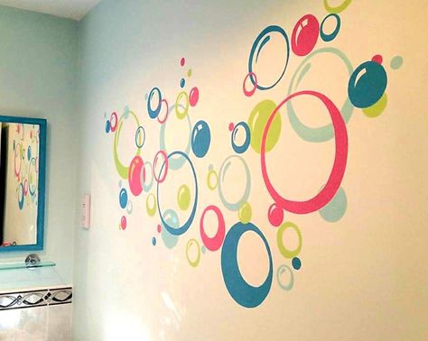 Painting Bubbles On Wall, Bubble Bathroom Theme, Bubble Mural, Bubble Graffiti, Kids Church Rooms, Kids Bathroom Makeover, Wall Paint Patterns, Bathroom Mural, Home Wall Painting