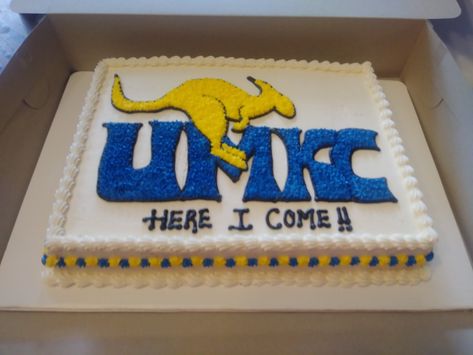 UMKC Graduation Cake Umkc Graduation, Wedding Reception Centerpieces, Graduation Cakes, Sheet Cake, Grad Parties, Wedding Reception, Birthday Cake, Cake, Birthday