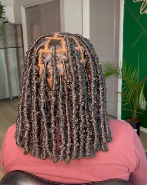 Faux Locs Short, Extension Hairstyles, Locs Short, Locs Ideas, Distressed Locs, Natural Braided Hairstyles, Locs Styles, Braided Hairstyles For Black Women Cornrows, Protective Hairstyles For Natural Hair