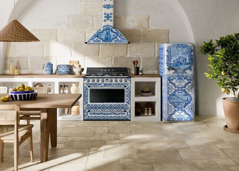 Smeg and Dolce&Gabbana | Blu Mediterraneo Smeg Kitchen, Mediterranean Living, Bathroom Cabinetry, Maximalist Design, Appliances Design, Mediterranean Blue, Blue Color Schemes, Design Hotel, Kitchen Trends