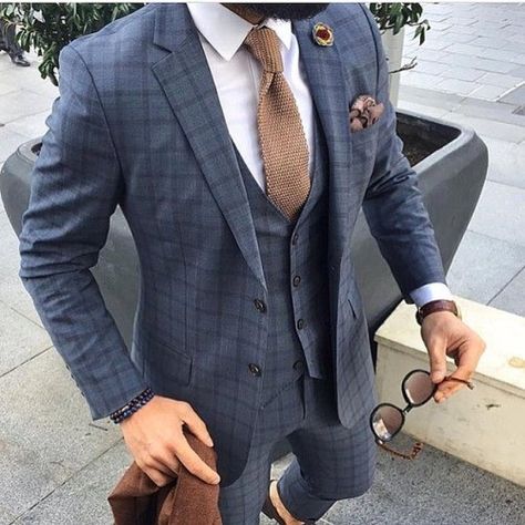 Men Suits Modern, Men Hipster, A Man In A Suit, Man In A Suit, Homecoming Outfits, Suits Men, Designer Suits For Men, Mens Fashion Smart, Prom Suits