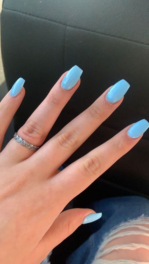 Light Blue Nails Short Coffin, Coffin Sky Blue Nails, Light Blue Acrylic Nails Coffin Short, All Blue Acrylic Nails, Acrylic Nails Ideas One Color, Mail Ideas Acrylic Summer, Short Coffin Acrylic Nails Blue, Sky Blue Nails Short Square, Acrylic Nails Ideas Light Blue