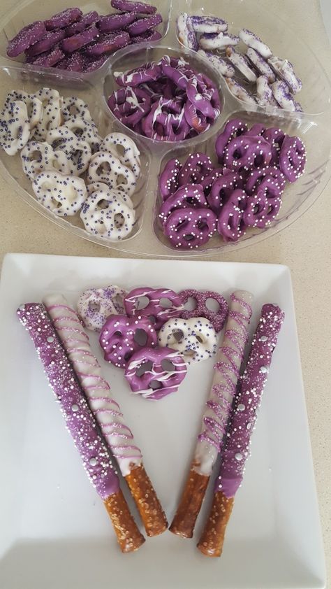 Purple Birthday Dessert Table, Purple Ideas For Color Party, Purple Party Snack Ideas, Pink And Purple Chocolate Covered Pretzels, Purple Birthday Party Snacks, Candy Bar Ideas Purple, Lavender 16 Birthday Party Ideas, Lavender Gold And White Wedding Table Settings, Purple Birthday Desserts