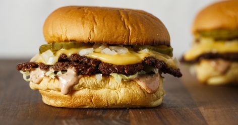 Double Smashie Burgers | americastestkitchen.com - Crispy, lacy, savory edges. It's a plant-based burger like you've never had before. Burger Meals, Smash Burger Recipe, Impossible Burger, Plant Based Burgers, Meatless Recipes, Burger Press, Plant Based Cookbook, Vegan Burgers, America's Test Kitchen