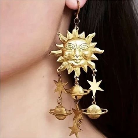 Questions? Leave A Comment Below! Sun Astrology, Long Lights, Long Light, Face Earrings, Jewelry Care Instructions, Professional Jewelry, Metal Earrings, Estilo Boho, Gold Drop Earrings