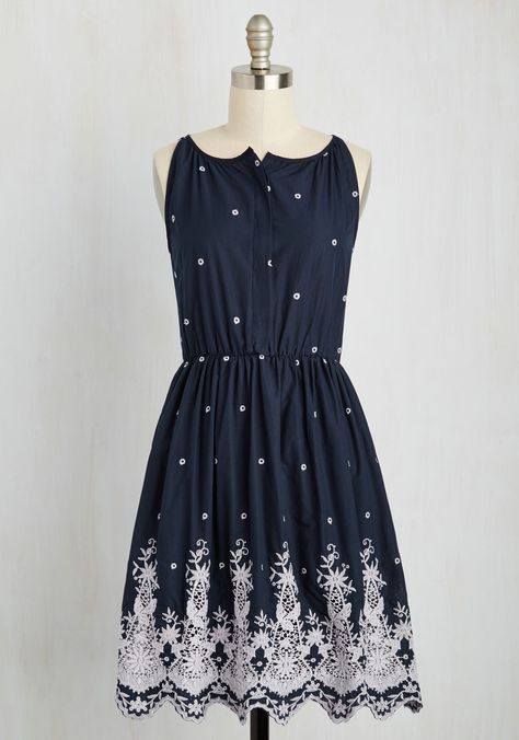 Spring Dresses - Mediterranean Meditations Dress Dresses With Black Tights, Wedding Guest Outfit Spring, Dresses Cute, Retro Vintage Dresses, Mod Dress, Professional Outfits, Guest Outfit, Navy Dress, Favorite Dress