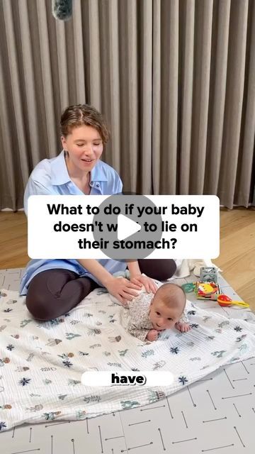 Polina Green on Instagram: "👼Babies from 0 to 3 months old need tummy time every day.  The sooner you start laying the baby on their tummy, the easier it will be for them to learn the skill of turning from their back to their stomach and then crawling. Please note, this video is not about teaching the baby how to roll over. Conscious rolling occurs independently through tracking an object and turning the head to the side. #motherhood #momlife #baby #infant #parenting #baby_care" Teach Baby To Crawl, Baby Developmental Milestones, Baby Tummy Time, Tummy Time Activities, How To Roll, Baby Facts, Developmental Milestones, Baby Gender Reveal Party, Baby Gender Reveal