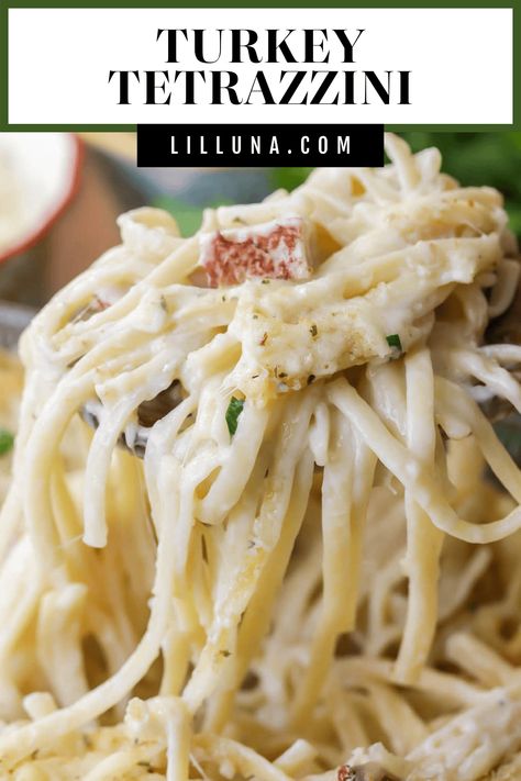 Simple turkey tetrazzini is a flavorful pasta casserole dish. It's perfect for using leftover holiday turkey, but tasty year round! #turkeytetrazzini #tetrazinni #turkey #pastarecipes #maindish Leftover Deli Turkey Recipes, Turkey Tetrazini, Turkey Tetrazzini Recipe Easy, Turkey Tetrazzini Easy, Pasta Casserole Dishes, Turkey Casserole Recipes Leftover, Deli Turkey Recipes, Leftover Turkey Casserole, Turkey Tetrazzini