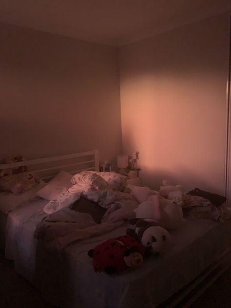 unmade bed basking in the hazy pink glow of sunset pouring out the windows Afternoon Nap Aesthetic, Napping Aesthetic, Nap Aesthetic, Sleepy Vibes, Sleepy Aesthetic, Romanticizing Winter, Sleep Aesthetic, Messy Bed, Apartment Decoration