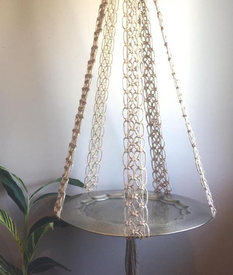 Pot Macrame, Diy Swag, Boho Hippie Decor, Macrame Hanging Chair, Pots Plants, Macrame Table, Rope Projects, Diy Hanging Shelves, Makramee Diy