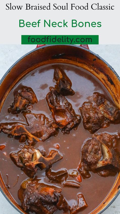 beef neck bones in oval pot Beef Neck Bone Stew, Beef Bones Recipe Dinners, Crock Pot Neck Bones, Beef Chuck Neck Bones Recipe, Beef Neck Bones Recipe Instant Pot, Neck Bones Crockpot, Beef Neck Bones Recipe Soul Food, Neckbones In Crockpot, Beef Neckbones Recipe