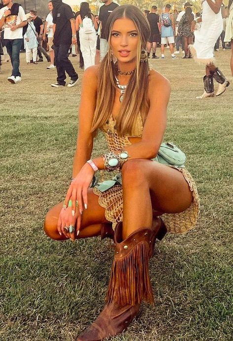 Coachella Outfits | coachella style | coachella outfits women | coachella looks | coachella dress | coachella clothes | coachella outfit female | | summer outfits 2022 | festival makeup | festival outfits | meesho dress | urbanic | urbanic dress | zara dress | corset dress | one shoulder dress | carnival rides | rave outfits women | country music festival edc portugal | rave wear | edc tickets 2022 | edc outfits | rave gear | stranger things outfit | mirror mosaic pieces | real disco ball Celebrity Coachella Outfits, Celebrity Coachella, Best Coachella Outfits, Coachella Outfit Ideas, Outfits Coachella, American Festivals, Bigfoot Art, Coachella Outfits, Rave Outfits Edc