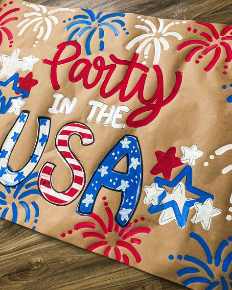 Another banner added onto the giveaway 🤩🇺🇸❤️ Painted Banner Ideas, Paper Banner Diy, Banner Painting, Painted Banner, Birthday Signs, Cheer Coach, Banner Ideas, Cheer Coaches, Birthday Banners