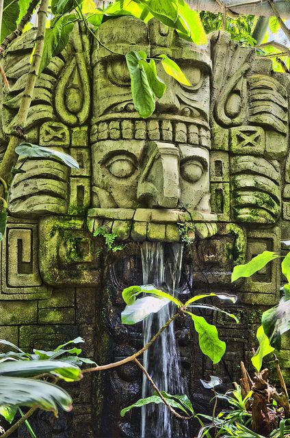 Jungle Temple, Mayan Art, Ancient Maya, Mayan Culture, Aztec Art, Mayan Ruins, Central American, Japan Design, Matte Painting