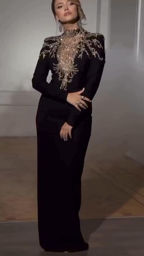 Angelina Jolie Fashion, Long Sleeve Black Evening Dress, Dress Outfits Party, Haifa Wehbe, Fairytale Gown, Evening Fashion, Chic Dress Classy, Stylish Wedding Dresses, Soiree Dress