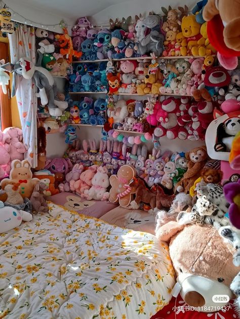 Plushy Aesthetic Bedroom, Room Full Of Stuffed Animals, Stuffed Toys Aesthetic Room, Plush Room Decor, Stuffed Animal Aesthetic Room, Plushy Collection Display, Room Full Of Plushies, Plushies Bedroom Aesthetic, Plush Collection Room