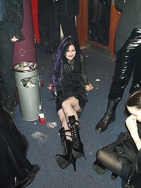 #goth #gothic 2000s Goth Aesthetic, 90s Mall, 90s Mall Goth, 2000s Mall Goth, Goth Outfit Inspo, 2000s Goth, Weird Girl, Goth Club, Goth Stuff