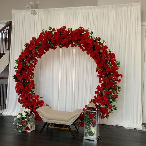 Red Decorations, Engagement Stage Decoration, Wedding Sign Decor, Wedding Background Decoration, Decoration Evenementielle, Wedding Entrance Decor, Red Backdrop, Wedding Stage Design, Ganpati Decoration Design