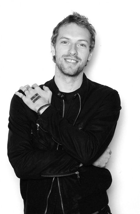 chris martin #coldplay Christ Martin, Coldplay Chris, Coldplay Music, Chris Martin Coldplay, John Martin, Chris Martin, Birthday Meme, Matthew Mcconaughey, Pop Bands