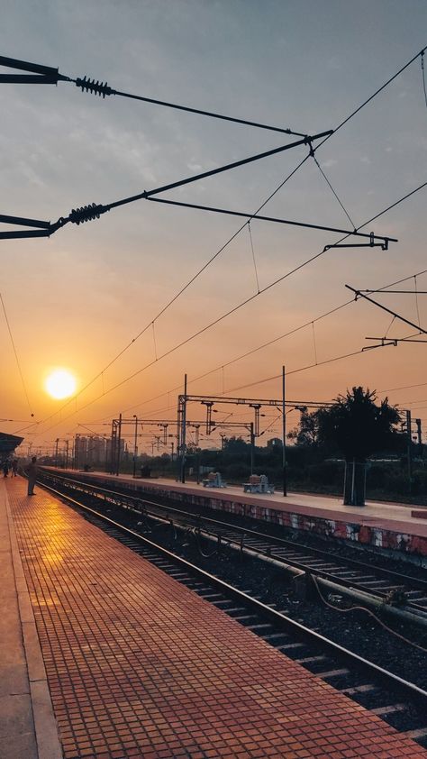 #sunrays #railway station #photography #editing #instagram #photos #sun #posts #pinterest Travel Photos Instagram Story, Railway Station Pictures, Surat Railway Station Snap, Random Pictures To Post On Instagram, Delhi Railway Station Snapchat, Instagram Aesthetic Posts Pictures, Train Pose Ideas, Instagram Asthetics Photos, Aesthetic Train Photos