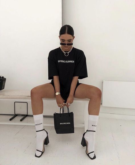 Angel Energy, Interesting Products, Model Inspo, Socks And Heels, Insta Inspo, Looks Chic, Fashion Quotes, Girly Outfits, Looks Style