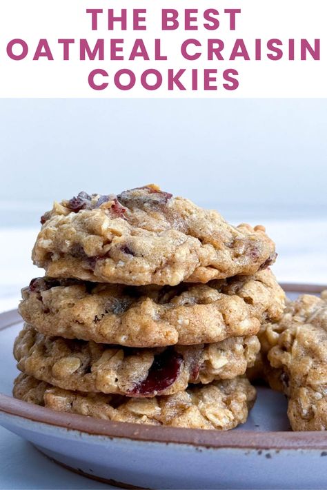 These oatmeal craisin cookies are not only delicious but also versatile. They make the perfect snack for any time of day – pair them with a glass of milk, pack them in your lunchbox for a midday snack, or serve them at your next gathering for a crowd-pleasing dessert. These cookies are sure to become a favorite. 🤩☀️🤩 Homemade Oatmeal Raisin Cookies, Oatmeal Craisin Cookies, Easy Oatmeal Raisin Cookies, Craisin Cookies, Insomnia Cookies, Soft Cookie Recipe, Cookie Recipes Oatmeal Raisin, Homemade Oatmeal, Easy Oatmeal