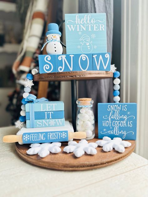 Winter Book Stack, Christmas Decir, Winter Decor Diy, Winter Tray, Winter Tiered Tray Decor, Christmas Tiered Tray Decor, Winter Lovers, Diy Spring Crafts, Christmas Tiered Tray