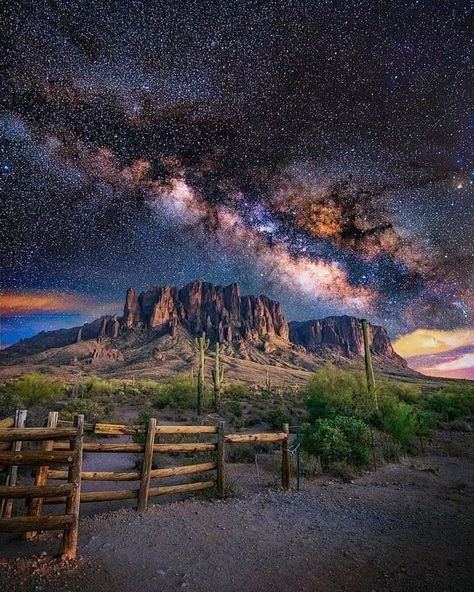 Superstition Mountains Arizona, Arizona Photography, Superstition Mountains, Living In Arizona, Space Images, Fantasy Landscape, Milky Way, Amazing Nature, The Valley