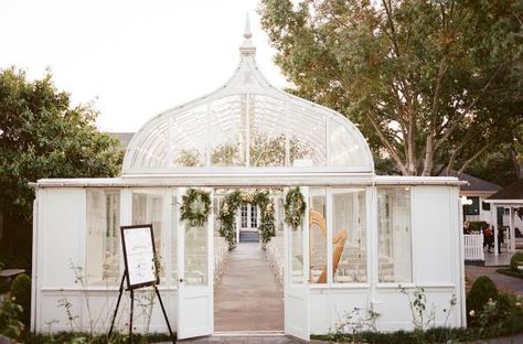 The spots for I-do's in Houston include the beautiful greenhouse & garden, The Garden of River Oaks wedding venue. Photo by Archetype Photo Romantic Gazebo, Greenhouse Venue, Midsummer Nights Dream Wedding, Smallest Wedding Venue, Wedding Venue Houston, Texas Photo, Greenhouse Wedding, Greenhouse Plans, Garden Wedding Venue