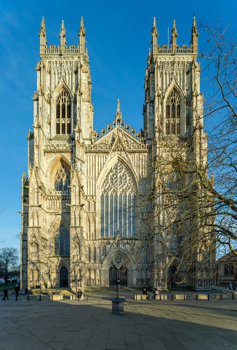 https://flic.kr/p/2kvbFTJ | York Minster Cathedral | Laowa 15mm f4.5 Tilt York Minster Cathedral Drawing, York Minster Cathedral, European Cathedrals, York Cathedral, Aesthetic Church, English Gothic, Uk Map, Antique Architecture, York England