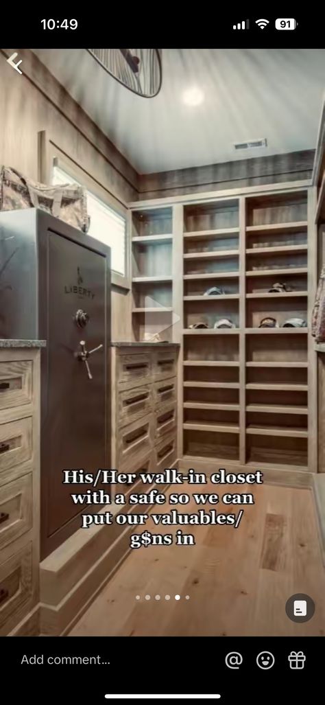 Walk In Closet Ideas, Closet Ideas, Farmhouse Style House, Western Decor, Walk In Closet, First Home, Future House, Farmhouse Style, Walk In