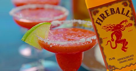 Fireball Margarita Recipe, Fireball Whiskey Drinks, Homemade Fireball, Margarita Drinks, Fireball Drinks, Strawberry Margarita Recipe, Margarita Drink, Margarita Ingredients, Fireball Whiskey