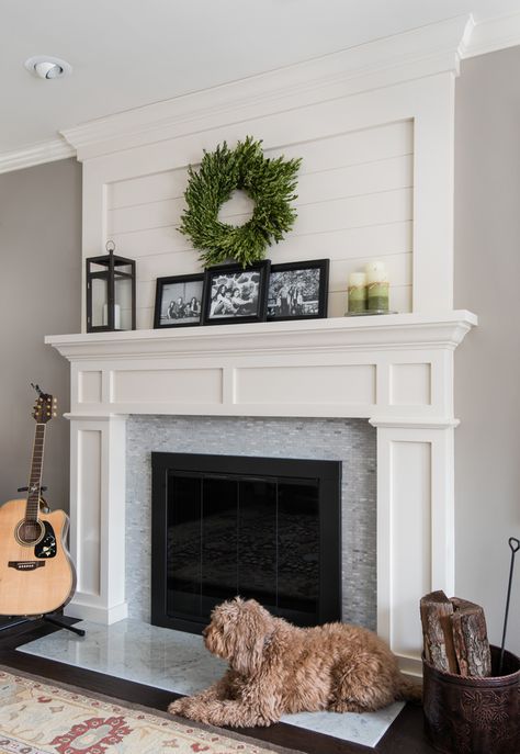 Transitional Fireplace, Traditional Design Living Room, Fireplace Redo, Fireplace Update, Fireplace Mantle Decor, Brick Fireplace Makeover, Fireplace Built Ins, Farmhouse Fireplace, Living Room Decor Fireplace