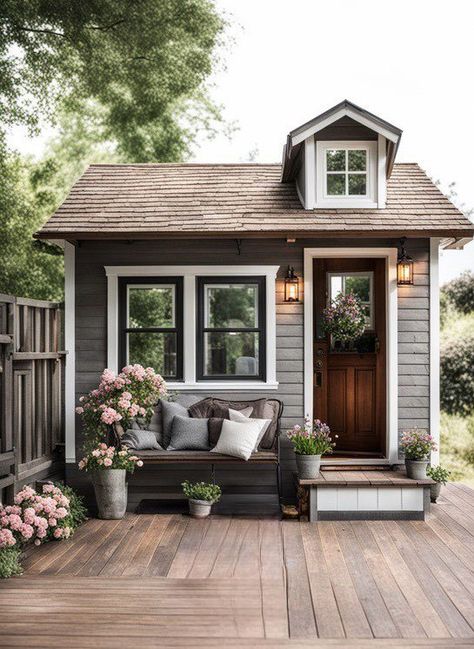 Tiny Homes - Gorgeous❤️ Small Cottage Homes, Tiny House Community, Tiny Cottage, Backyard Shed, Small Cottage, Tiny House Cabin, Decoration Inspiration, Tiny House Living, Wooden House