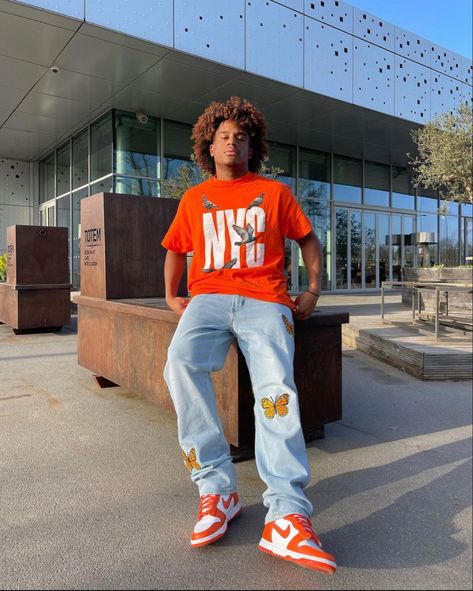 Classy Orange Outfits, Simple Drip Outfits Men, Orange Fits Men, Orange Shoes Outfit Men, Orange Tshirt Outfits Man, Orange Men Outfit, Orange Outfit Men, Orange Shoes Outfit, Orange Shirt Outfit