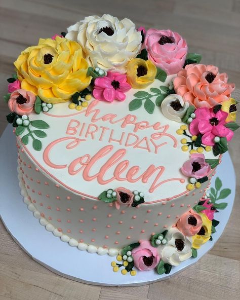 Publix Cake Design, Publix Cakes, White Flower Cake, Cake Bday, White Flower Cake Shoppe, Publix Bakery, 19th Bday, Cake Writing, Farm Cake