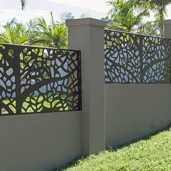 aluminum alloy fence panels for garden as decorative & hotel metal partition & wall panel Gard Modern, Outdoor Screen Panels, Pagar Modern, Decorative Fence Panels, Tor Design, Laser Cut Screens, Modern Fence Design, Metal Facade, Patio Pergola